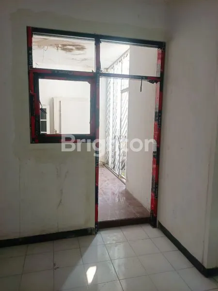 image RUMAH TERAWAT PONDOK MUTIARA SELANGKAH LIPPO MALL DAN TOL SIDOARJO (4)