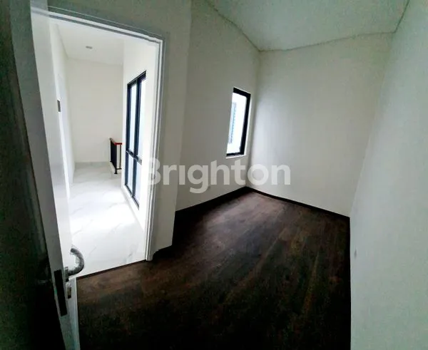 image RUMAH DIJUAL LAVON 2CLUSTER VIRIDIA CIKUPA TANGERANG (6)