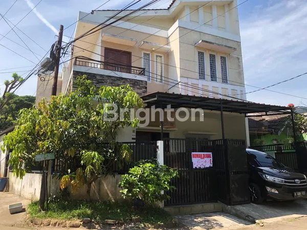 image RUMAH DI JUAL SIAP HUNI DI GRIYA ALAM SENTUL BOGOR, DEKAT TOL JAGORAWI, MEMUDAHKAN MOBILITAS KE JAKARTA DAN BOGOR (1)