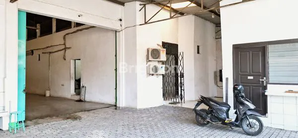 GUDANG SIAP PAKAI SELESAI RENOVASI KAWASAN INDUSTRI TERBOYO MEGAH KOTA SEMARANG