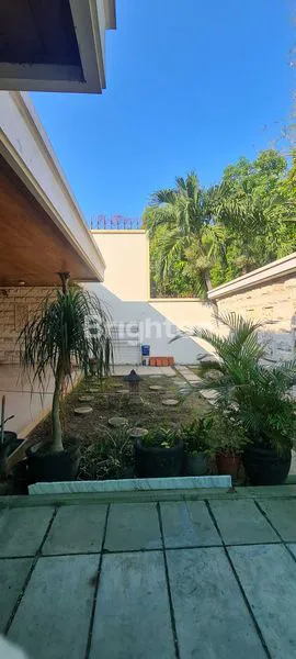 image DIJUAL RUMAH MEWAH KAPUAS PUSAT KOTA SURABAYA (7)