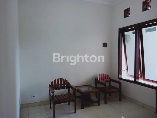 image RUMAH MANUKAN LOR (1)