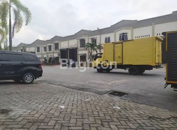 image GUDANG DAN KANTOR SIAP PAKAI DI JALAN LINTAS  PEKANBARU (2)