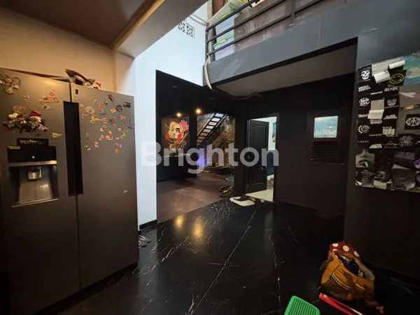 image RUMAH MEWAH 2 LANTAI NGESREP SRONDOL SEMARANG SELATAN (5)