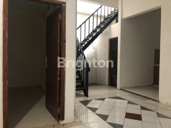 image RUMAH SIAP HUNI DEKAT DR CIPTO SEMARANG TIMUR (3)