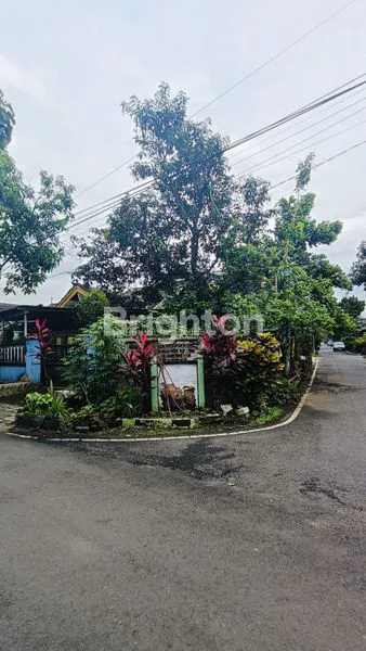 image RUMAH HOOK DI DANAU LIMBOTO SAWOJAJAR (3)