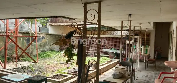 image RUMAH DI GAYUNGSARI BARAT SURABAYA  (4)
