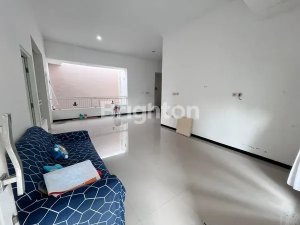 image DIJUAL RUMAH 2 LANTAI KOTA MADIUN (5)