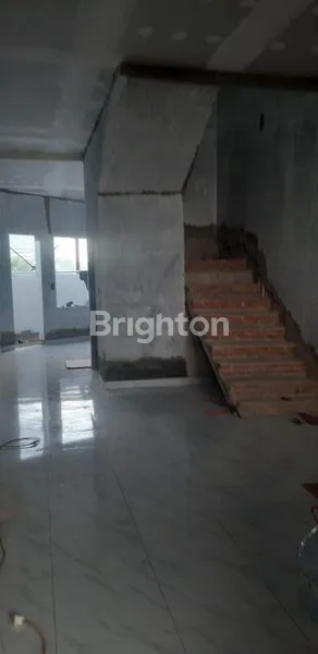 image RUMAH BARU 3LT+ROOF TOP JALAN 2MOBIL GARASI 1MOBIL  TANJUNG DUREN (4)