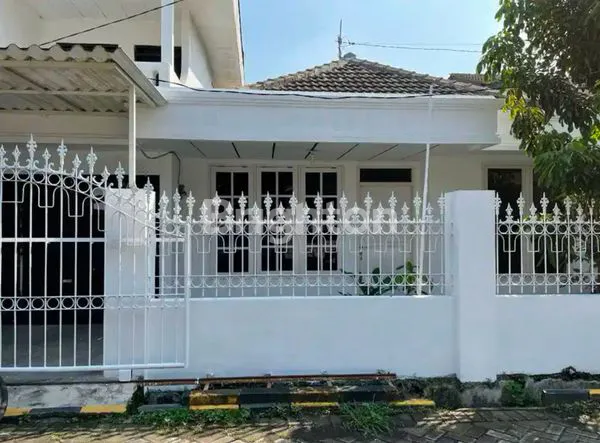 image RUMAH SIAP HUNI MURAH DI PEPELEGI WARU, DEKAT FASILITAS, SHM, LT 150M2 (1)