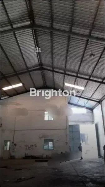 image GUDANG SUDAH PAGAR KELILING (3)