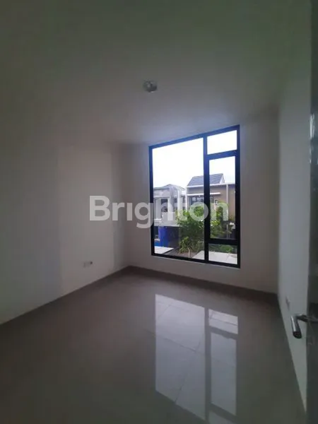 image RUMAH MILENIAL PIK 2 UKURAN 6X10 (2)