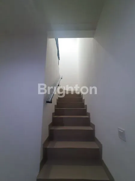 image RUMAH MILENIAL PIK 2 UKURAN 6X10 (4)