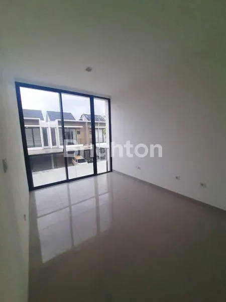 image RUMAH MILENIAL PIK 2 UKURAN 6X10 (1)