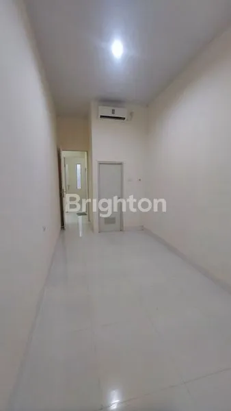 image RUMAH 1 LANTAI BAGUS BARU RENOVASI SIAP HUNI KEPUTIH SUKOLILO DEKAT KAMPUS ITS HANG TUAH OERR BUMI MARINA EMAS SURABAYA TIMUR (3)