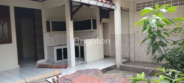 image RUMAH NYAMAN DAN LUAS SIAP HUNI LOKASI STRATEGIS DI CIBUBUR JAKARTA TIMUR (8)