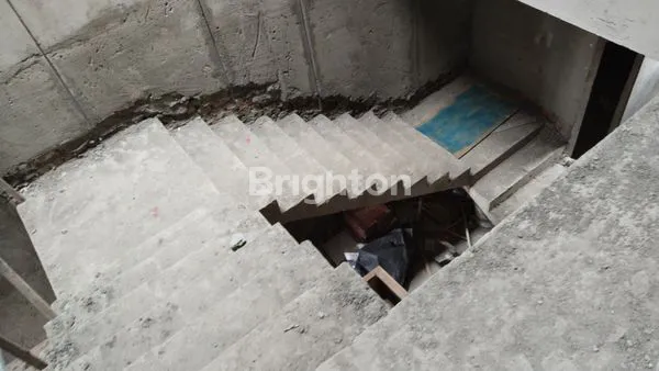 image BARU RUMAH 2 LANTAI (3)