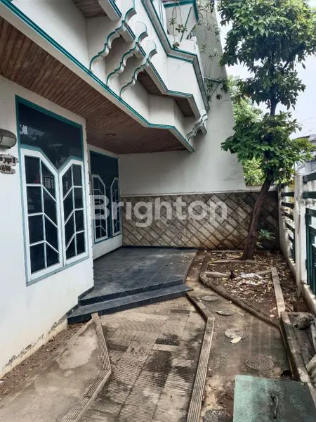 image RUMAH 2 LANTAI STRATEGIS SETIA JAYA JELAMBAR JAKARTA BARAT (2)