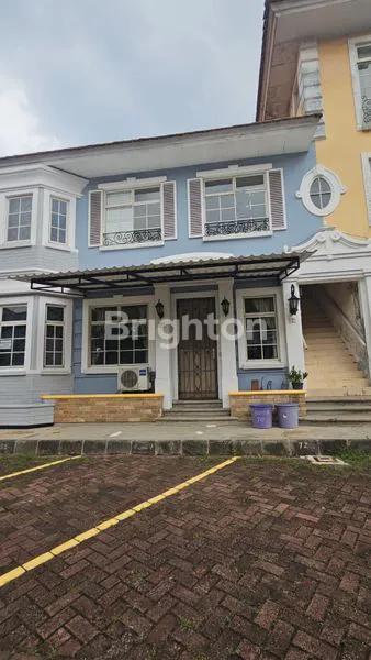 TAMAN PARIS LANTAI 2 LIPPO KARAWACI