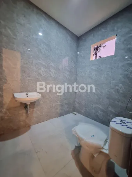 image RUMAH NEW AMERICAN STYLE JEMURSARI (7)