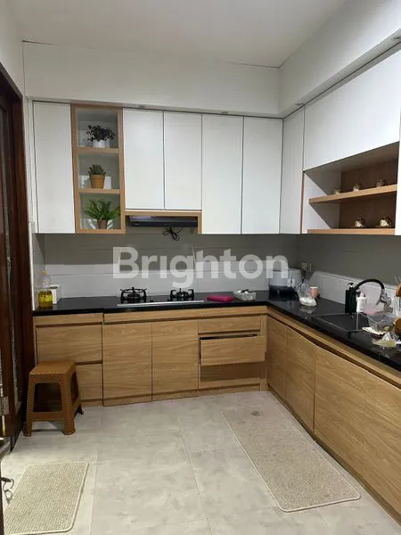 image RUMAH DESAIN MODERN DI BALIKPAPAN BARU (6)