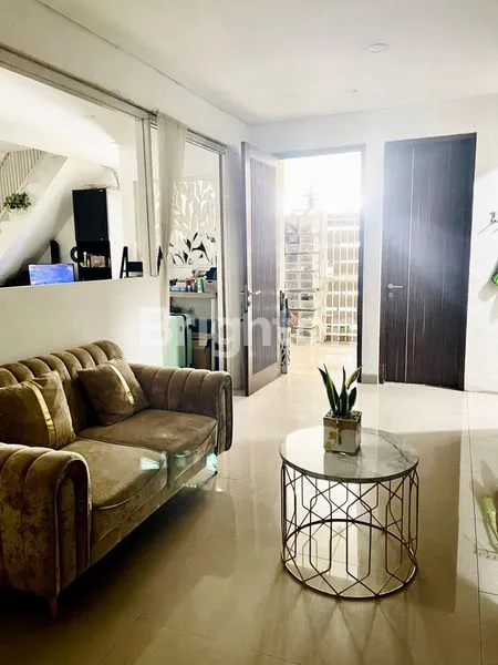 image RUMAH 3 LANTAI BUAH BATU SQUARE DEKAT PODOMORO PARK DAN STT TELKOM (2)