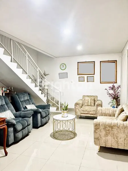 image RUMAH 3 LANTAI BUAH BATU SQUARE DEKAT PODOMORO PARK DAN STT TELKOM (3)