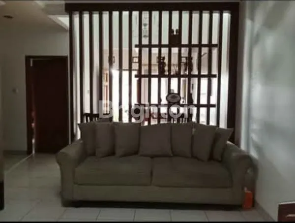 image RUMAH 2 LANTAI DI PERUMAHAN UJUNG BERUNG INDAH, BANDUNG (5)