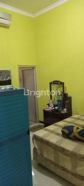image RUMAH 2 LANTAI DEKAT KAMPUS UNESA SURABAYA ( K 40 ) (2)