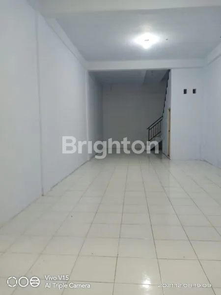 image JUAL / SEWA RUKO 3 LANTAI JL TODDOPULI RAYA (TEPI JALAN POROS) SDH RENOVASI SEPERTI BARU, STRATEGIS, PUSAT BISNIS, DEKAT JL HERTASNING RAYA, DEKAT MALL PANAKUKANG (3)