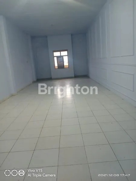 image JUAL / SEWA RUKO 3 LANTAI JL TODDOPULI RAYA (TEPI JALAN POROS) SDH RENOVASI SEPERTI BARU, STRATEGIS, PUSAT BISNIS, DEKAT JL HERTASNING RAYA, DEKAT MALL PANAKUKANG (4)