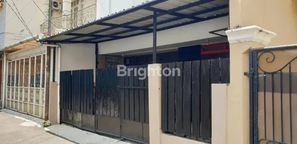 RUMAH KOS DIJUAL LOKASI STRATEGIS PREMIUM