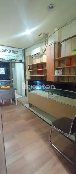image RUKO 3 LANTAI COCOK UNTUK USAHA DI JALAN SEBANDARAN SEMARANG TENGAH (4)