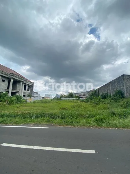 DIJUAL TANAH STRATEGIS DEKAT DENGAN UB DIENG, DAN ELPICO MALL. KOTA MALANG