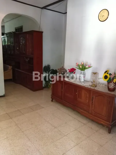 image RUMAH LUAS 2 LANTAI DI JAGAKARSA, BEBAS BANJIR, DEKAT UI & STASIUN! (5)