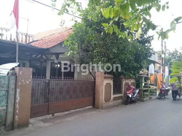 image RUMAH LUAS 2 LANTAI DI JAGAKARSA, BEBAS BANJIR, DEKAT UI & STASIUN! (1)