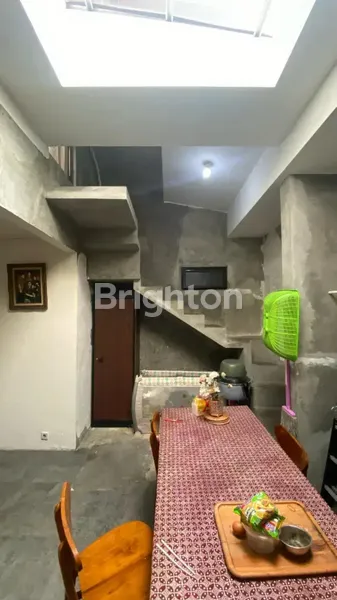 image DIJUAL CEPAT – RUMAH SIAP HUNI DI BINTARO SEKTOR 2 (7)