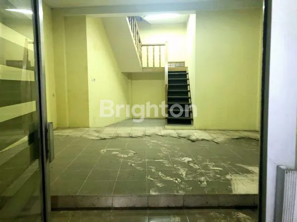 image JUAL CEPAT RUKO 2 LANTAI STRATEGIS DI MAINROAD AHMAD YANI BANDUNG (3)