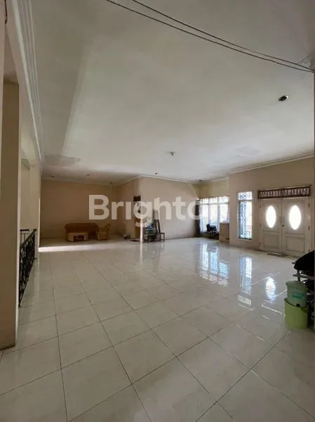 image RUMAH STRATEGIS DAN MURAH (3)