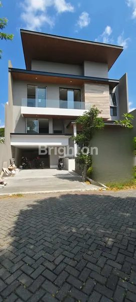 image DIJUAL RUMAH GRESS MINIMALIS LANGKA MURAH DAERAH CITRALAND SURABAYA (1)