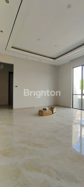 image DIJUAL RUMAH GRESS MINIMALIS LANGKA MURAH DAERAH CITRALAND SURABAYA (6)