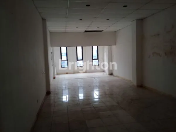 image RUKO 3 LANTAI + ROOFTOP DI JL BARU SOLEH ISKANDAR BOGOR KOTA (6)