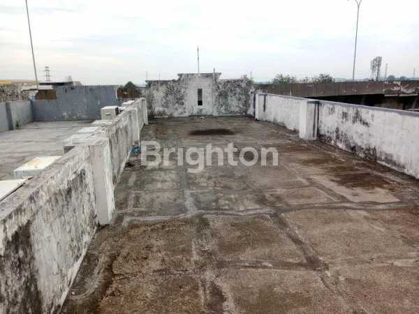 image RUKO 3 LANTAI + ROOFTOP DI JL BARU SOLEH ISKANDAR BOGOR KOTA (8)