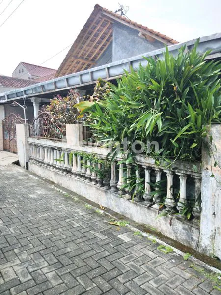 image RUMAH SIAP HUNI PATIUNUS SEMARANG TIMUR (3)