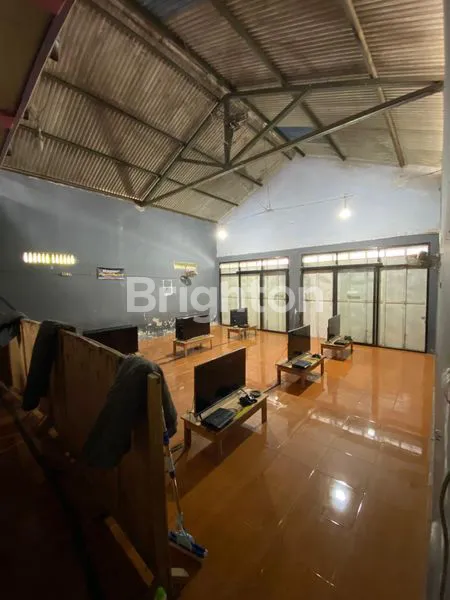 image RUMAH DAN TEMPAT USAHA YANG NYAMAN (2)