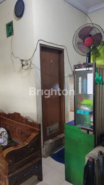 image RUKO MINIMALIS   STRATEGIS DI  JEMBATAN BESI BONUS AC, KURSI, UKIR JATI, BUKET TV (4)