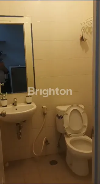 image SEWA (RENT) APARTEMEN MT HARYONO CAWANG DEKAT LRT, KRL, BANDARA (5)