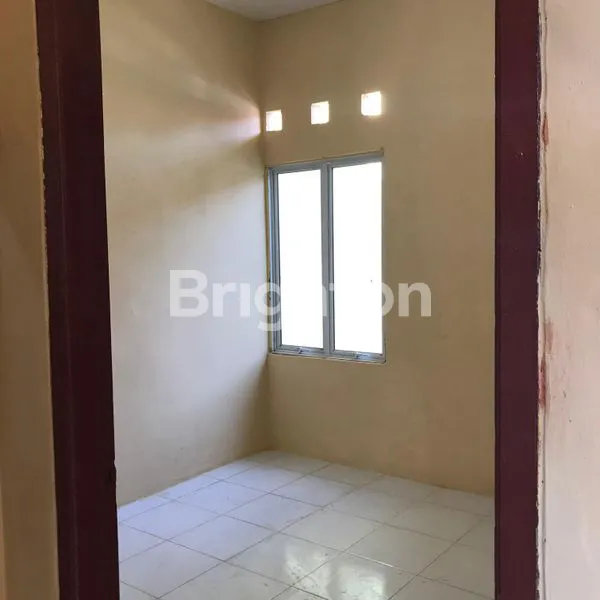 image PERUMAHAN AIRIS (8)