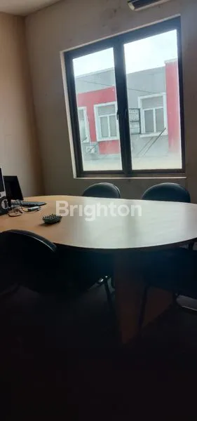 image RUKO 2 LANTAI MODERN – COCOK UNTUK USAHA & KANTOR LEGENDA WISATA CIBUBUR (3)