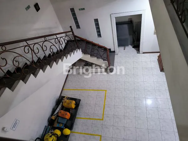 image RUNGKUT MAPAN  RUMAH USAHA LT282 (3)